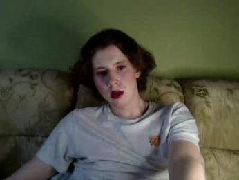 poowl205160 webcam model stream image