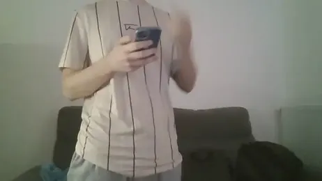 EtudiantSecret webcam model stream image