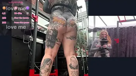 AlexandraWildd webcam model stream image