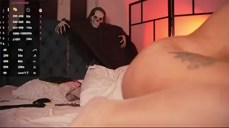 Shiny_Lily webcam model stream image