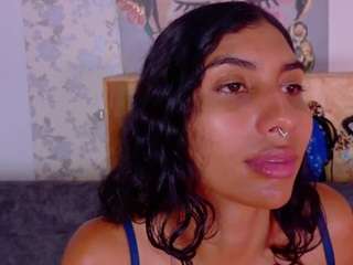 victoria-vega1 webcam model stream image