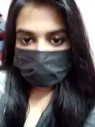 umairahaasan_1 webcam model stream image