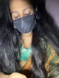 umairahaasan_1 webcam stripchat model stream image