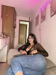 DulceLenns webcam stripchat model stream image