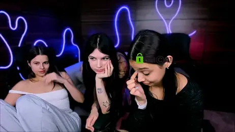 berry_alma webcam model stream image