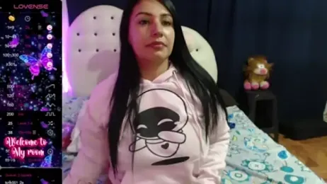 Cristal_cherry webcam model stream image