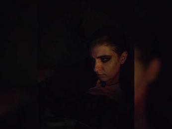 UntouchableSquirtWitch webcam bongacams model stream image