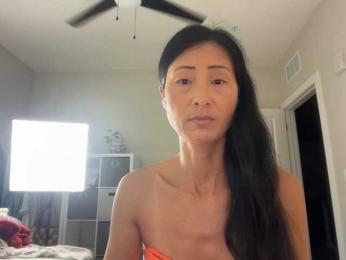 UnchartedSecret webcam bongacams model stream image