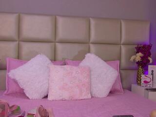 Shoffy Novoa webcam model stream image