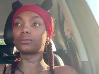 Simone Money webcam flirt4free model stream image