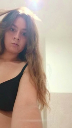 Dinosauria43 webcam model stream image