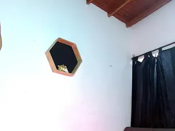 Ambarhilton webcam model stream image