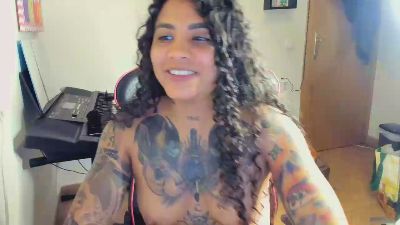 Hot_ama webcam model stream image