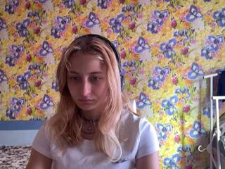 Meri Stlouis webcam model stream image