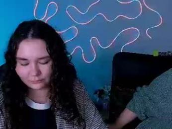 susan_rain_ webcam model stream image