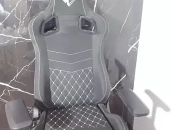 DOMINIC_ZETA webcam model stream image