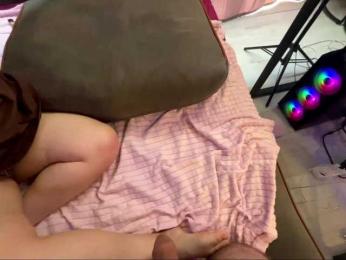 Lucy_Andrew webcam model stream image