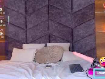 nickifox__ webcam model stream image