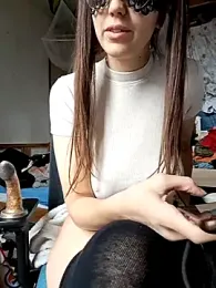 PearMaki webcam model stream image