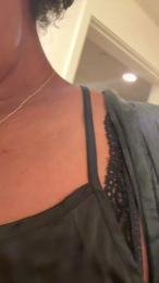 PleasureRebel webcam model stream image