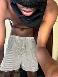 Gifttheskimaskboy webcam model stream image