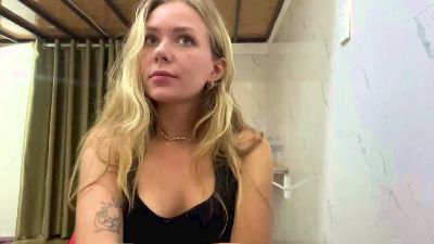 ChristaTolomeo webcam cam4 model stream image