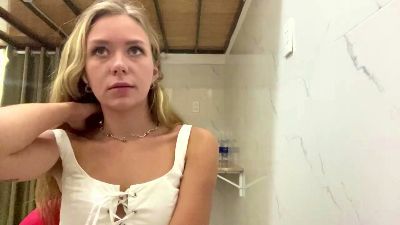 ChristaTolomeo webcam cam4 model stream image