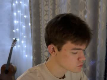 denny_lik webcam model stream image