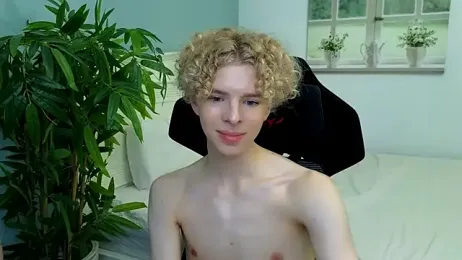 Kudi_Minnt webcam stripchat model stream image