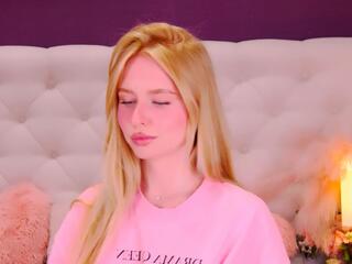 Rhea Moon webcam model stream image