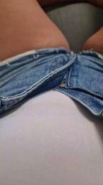 Quandoedove webcam model stream image