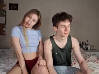 floracouple webcam model stream image