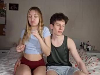 floracouple webcam model stream image