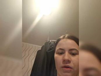 Evelina130399 webcam model stream image