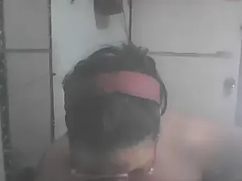 hotwet_mama4uxx webcam stripchat model stream image