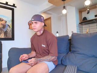 Marko Toro webcam model stream image