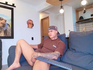 Marko Toro webcam model stream image