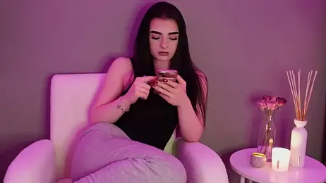 AdelinaAlia webcam model stream image