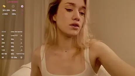 DiscoPotato webcam model stream image