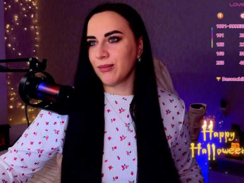 YURIEVNA13 webcam model stream image