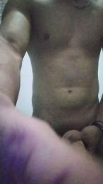 Novinpauz webcam model stream image