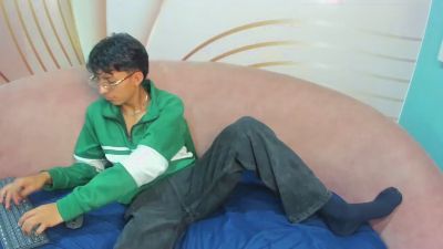 Valentino_Lux webcam model stream image