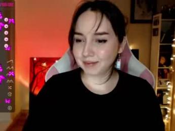 daien_halpert webcam model stream image