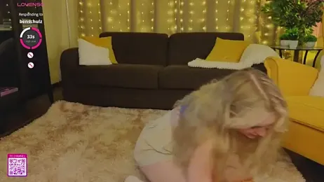 OraBIood webcam model stream image