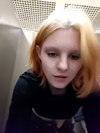 NinaParri webcam model stream image