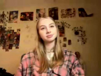 LucreciaSoricelli webcam model stream image