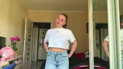 AshtonHutyra webcam model stream image