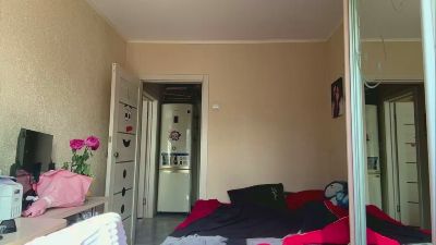 AshtonHutyra webcam model stream image