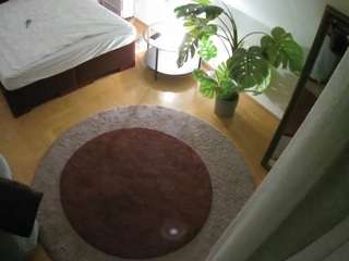 voyeurcam-julmodels-whitebed-5 webcam model stream image