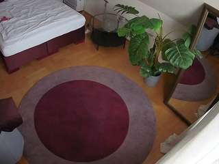 voyeurcam-julmodels-whitebed-5 webcam model stream image